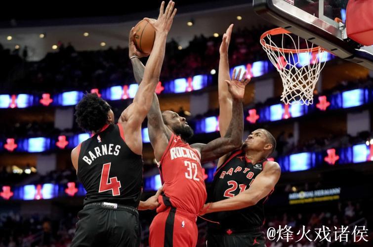 双探花状态不佳绿军不敌猛龙 利拉德30分助雄鹿击败魔术